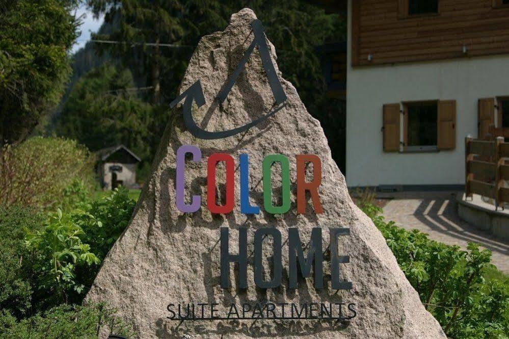 Color Home Suite Apartments Predazzo Ngoại thất bức ảnh